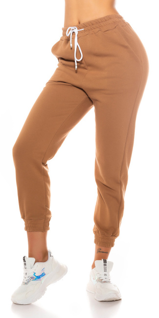 and Sporty Sweatpants Brown